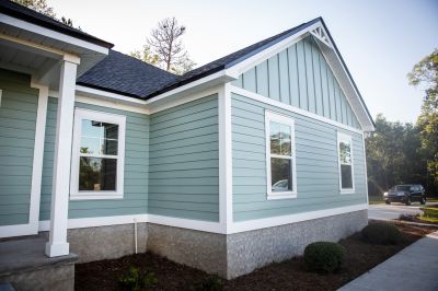 Best Vinyl Siding Replacement Contractors in Sycamore, IL